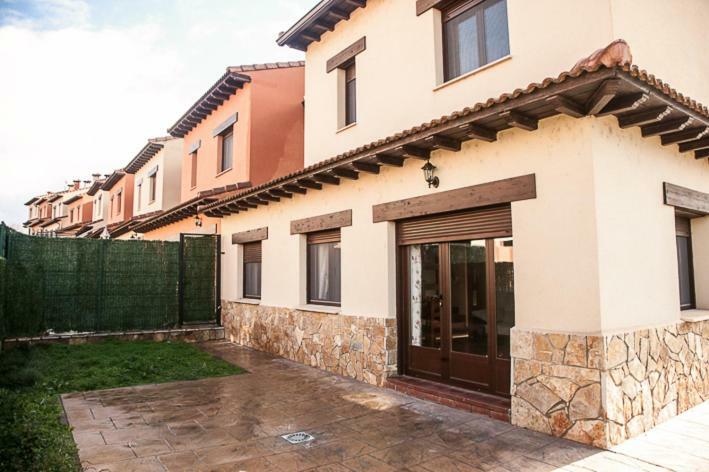 Apartamento El Palomar Ayllón Εξωτερικό φωτογραφία